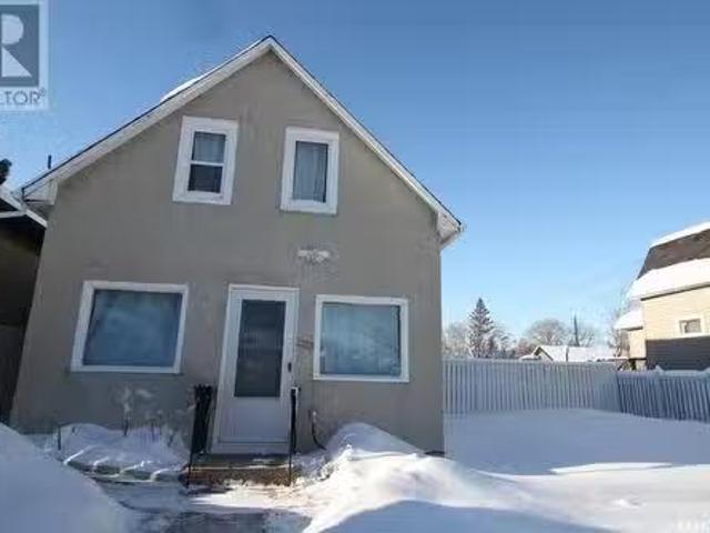 House for sale in Saskatoon, Saskatchewan