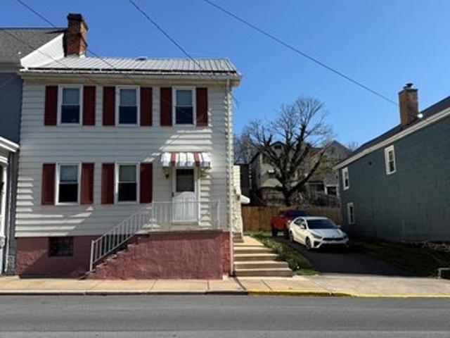 House for sale in Huntingdon, Pennsylvania