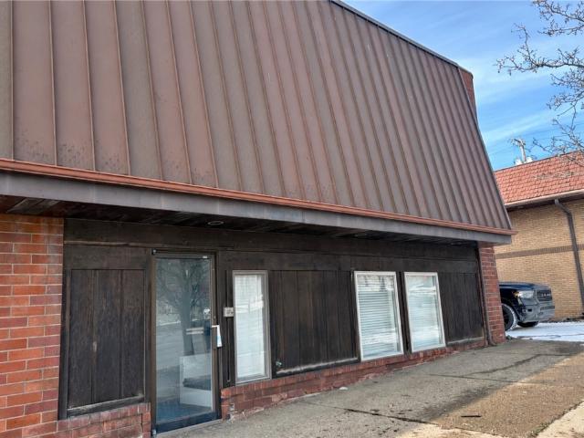 Commercial for sale in New Castle, Pennsylvania