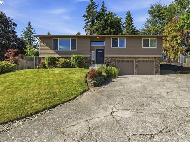 House for sale in Oregonia