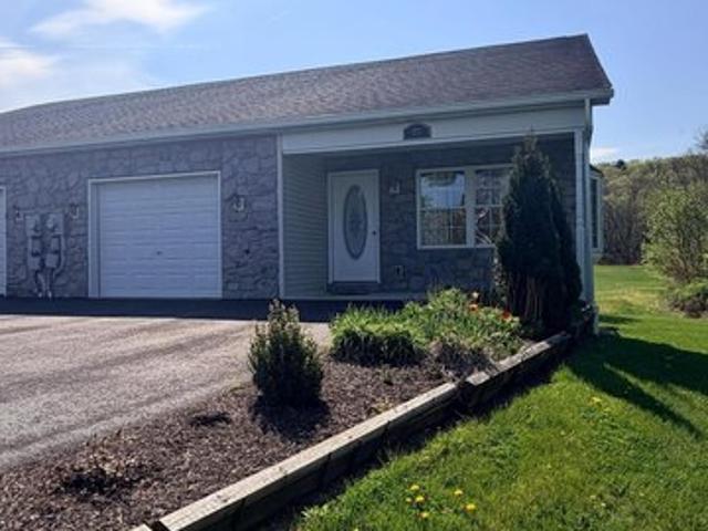 Townhouse for sale in New Bloomfield, Pennsylvania