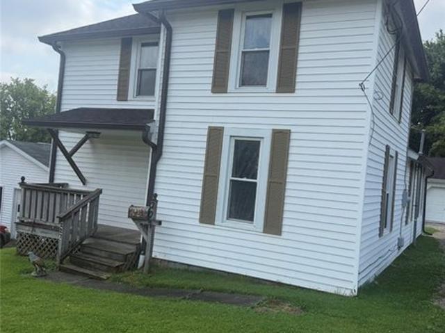 House for sale in Roseville, Ohio