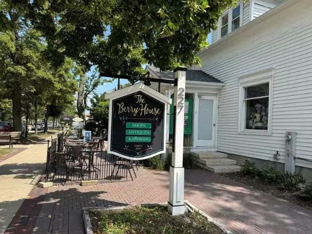 House for rent in Elgin