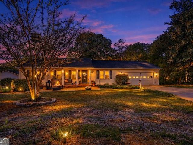 House for sale in Williamson, Georgia