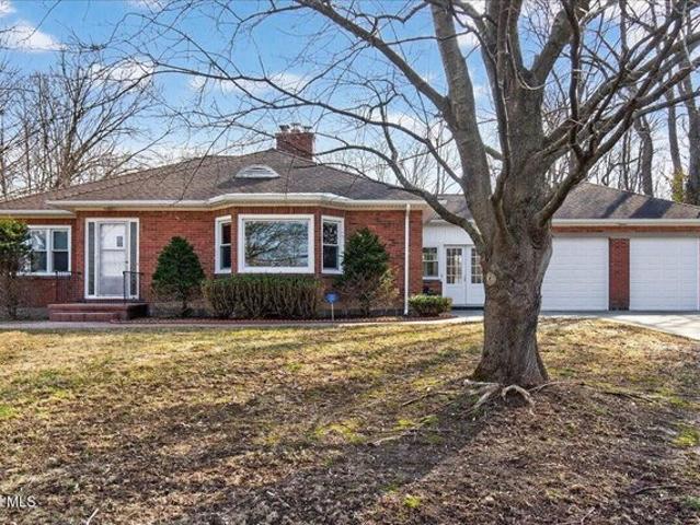 House for sale in Saratoga, New York