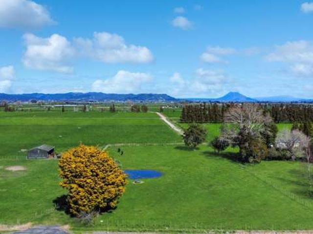 Property for sale in Thornton, Bay Of Plenty