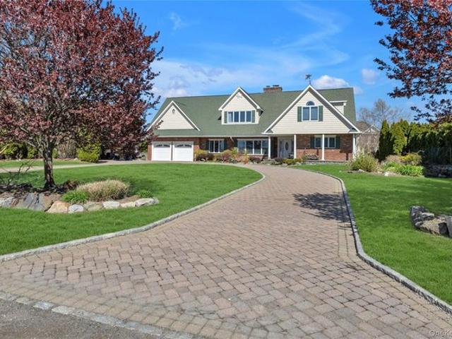 House for sale in Bohemia, New York
