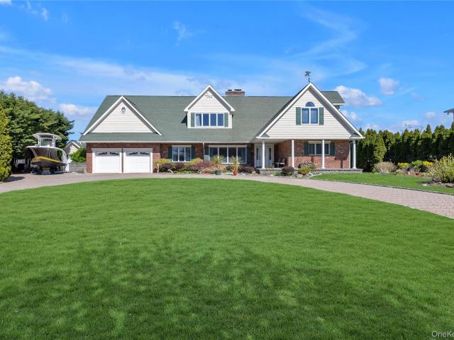 Property for sale in Bohemia, New York
