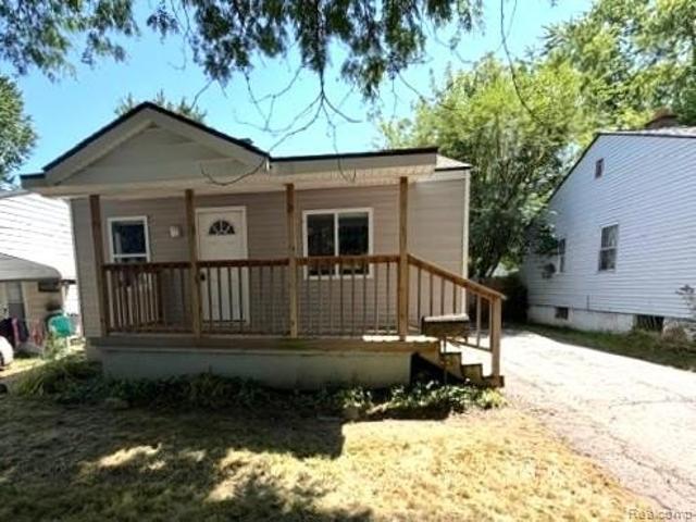 House for sale in Pontiac, Michigan