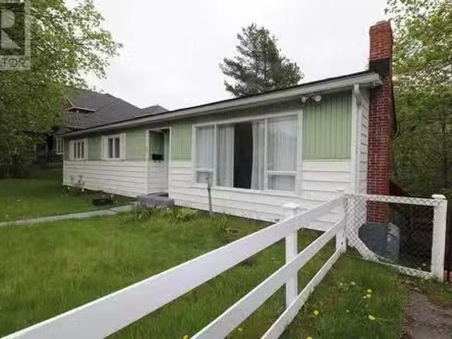 House for sale in Foxtrap, Newfoundland And Labrador