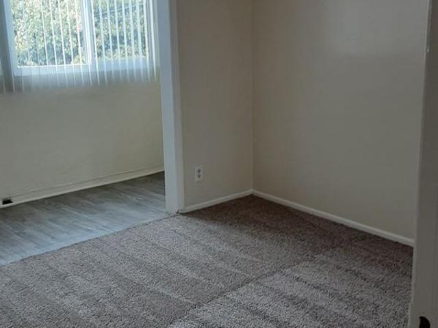 Apartment for rent in Torrance, California