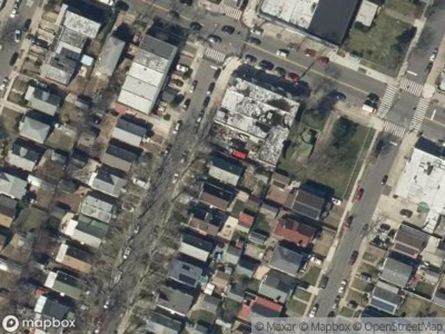 House for sale in Queens, Arverne