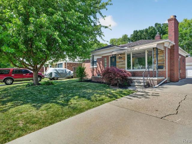 House for sale in Saint Clair Shores, Michigan