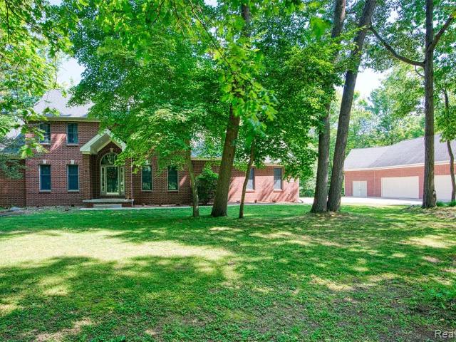 House for sale in Hartland, Michigan