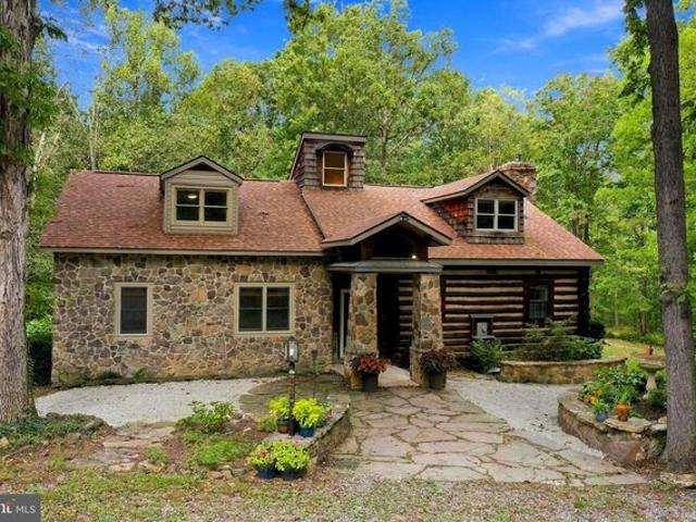 House for sale in Bluemont, Loudoun County