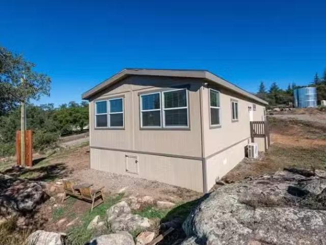 Apartment for rent in California