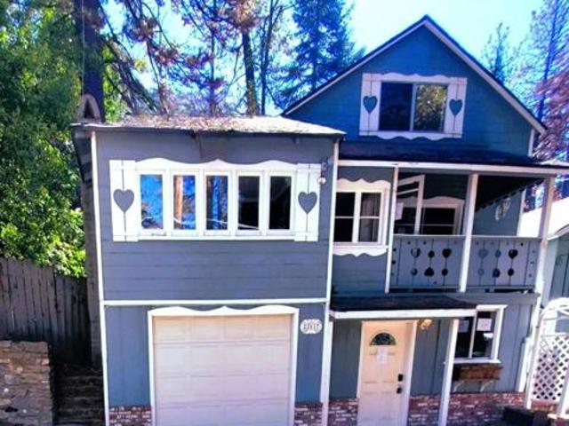 House for sale in Cedarpines Park, California
