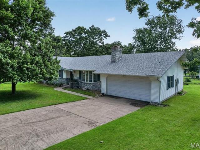 House for sale in Laclede, Missouri