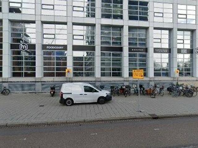 Bedrijfspand te huur in Den Haag, Zuid Holland