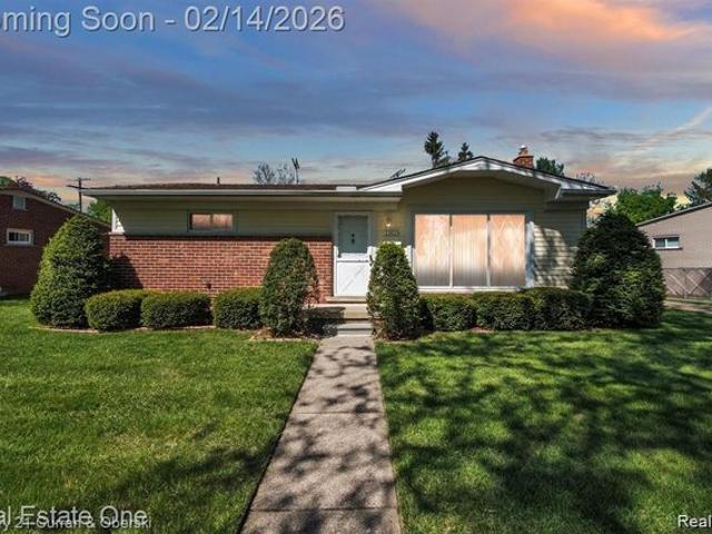 House for sale in Dearborn Heights, Michigan