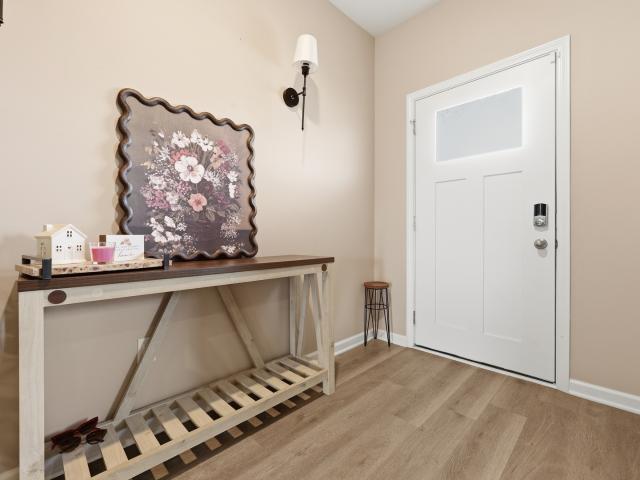 House for sale in Mchenry, Illinois