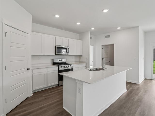 House for sale in Mchenry, Illinois