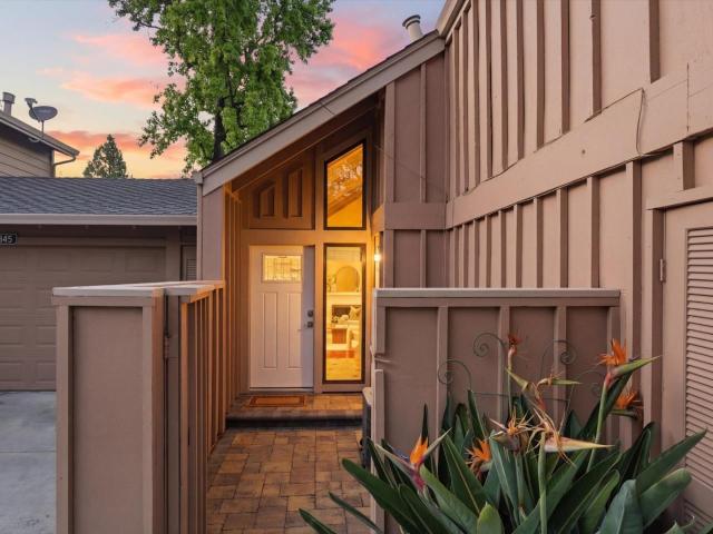 Townhouse for sale in Cupertino, California