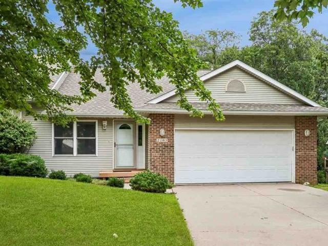 Condo for sale in Coralville, Iowa