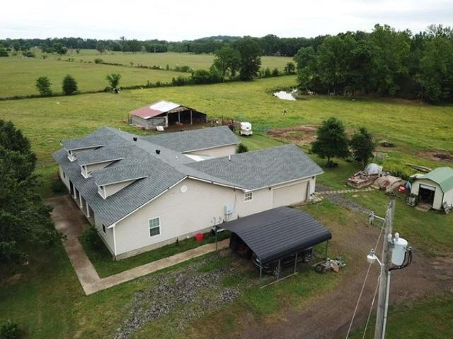 Farm for sale in Ark