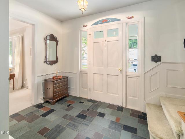 House for sale in Niskayuna, New York