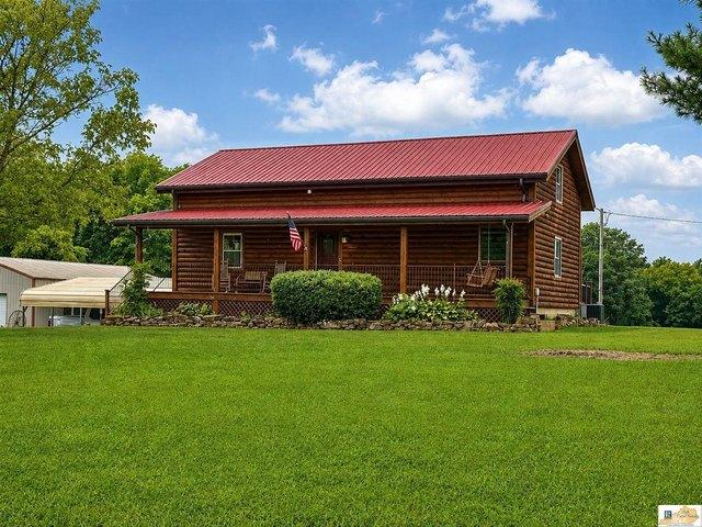 House for sale in Cave City, Kentucky