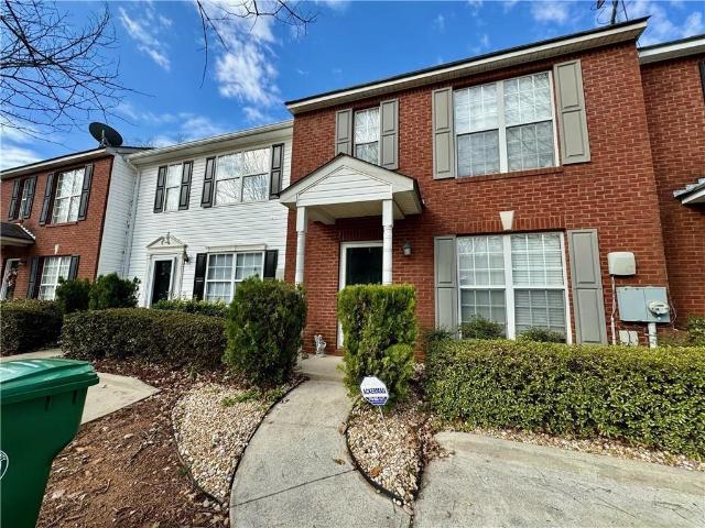 Townhouse for sale in Lithonia