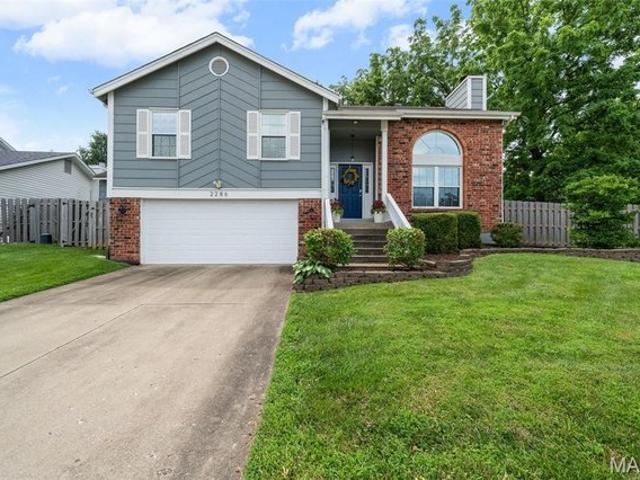 House for sale in Saint Charles, Missouri