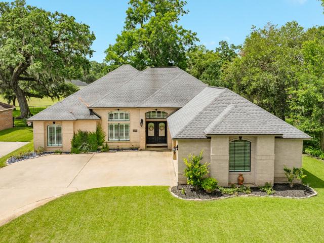 House for sale in West Columbia, Texas