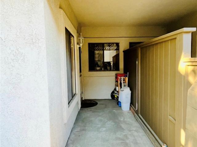 Condo for sale in Racquet Club HOA, Diamond Bar
