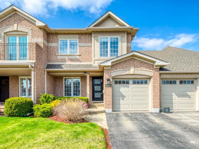 Townhouse for sale in Woburn, Ontario