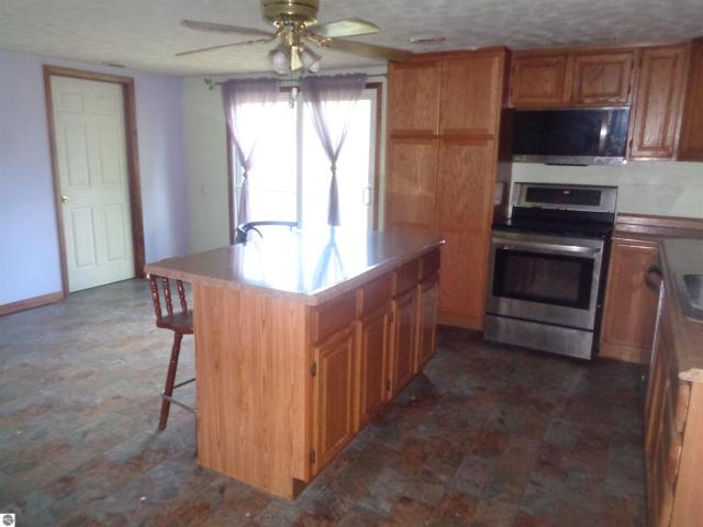 House for sale in Houghton Lake, Michigan