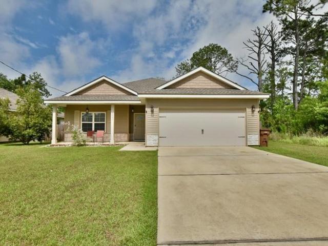 House for sale in Navarre, Florida
