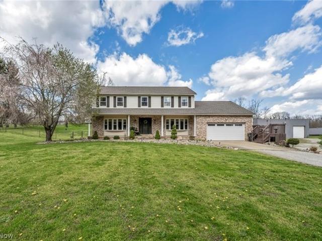 House for sale in Summit, Ohio