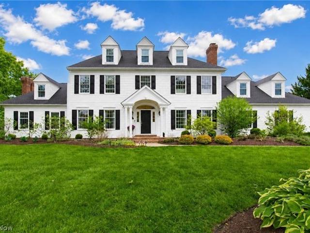 House for sale in Summit, Ohio