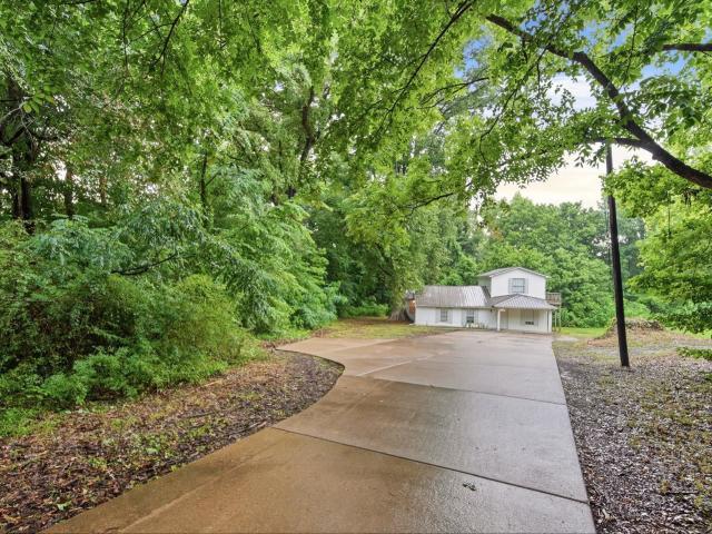 House for sale in Garland, Covington