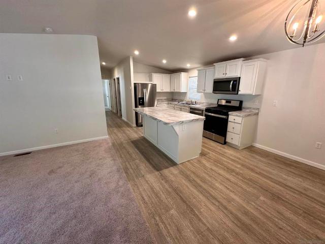 House for sale in Cedarpines Park, California