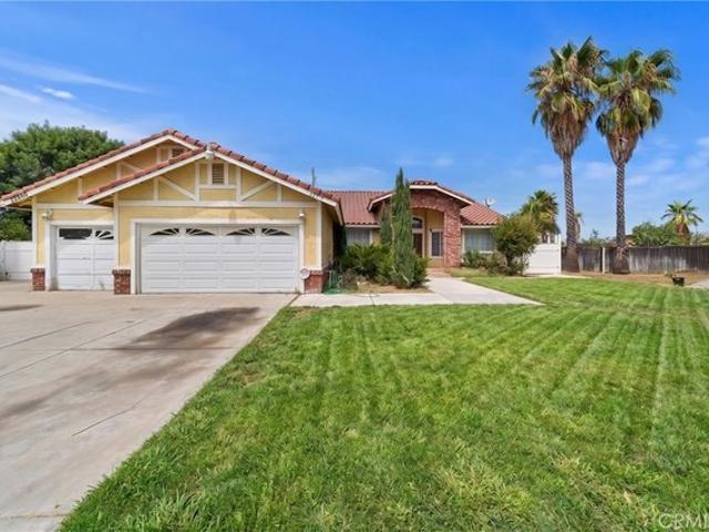 House for sale in Nuevo, California