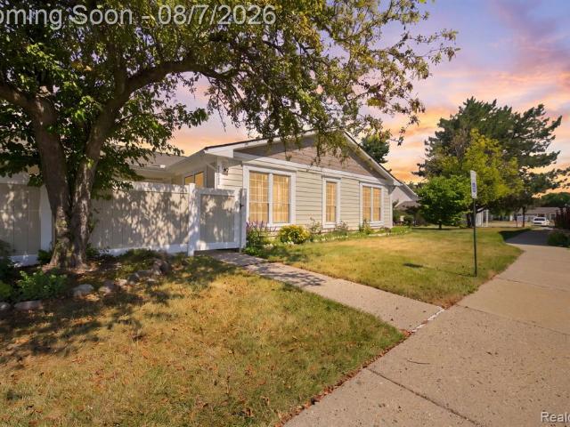 Condo for sale in Novi, Michigan