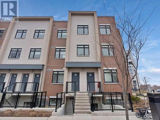 Townhouse for sale in Mississauga, Ontario