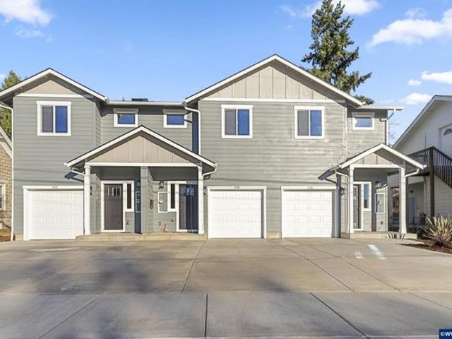 House for sale in Oregonia
