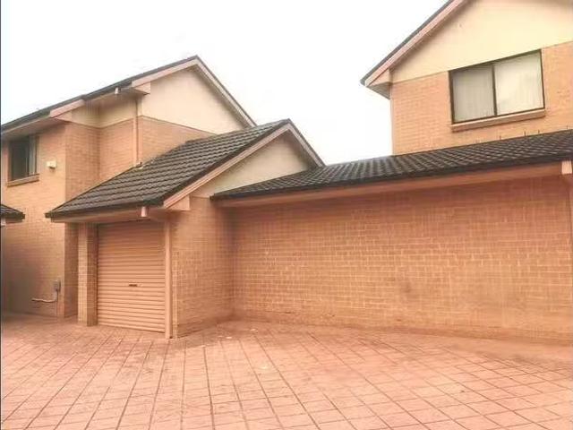 House for rent in Charmhaven, New South Wales