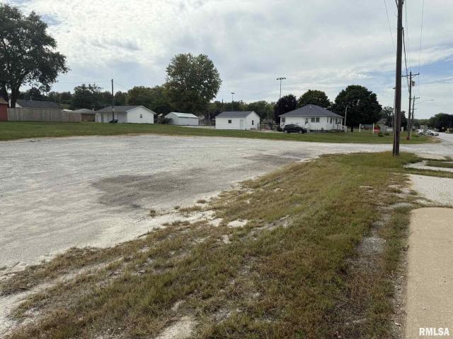 Land for sale in Andalusia, Illinois