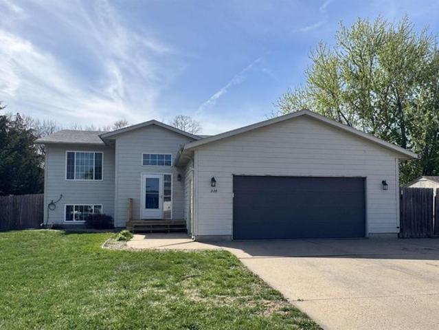 House for sale in Vermillion, South Dakota
