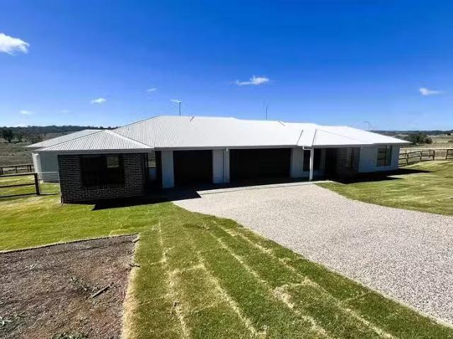 House for rent in Meringandan West, Queensland